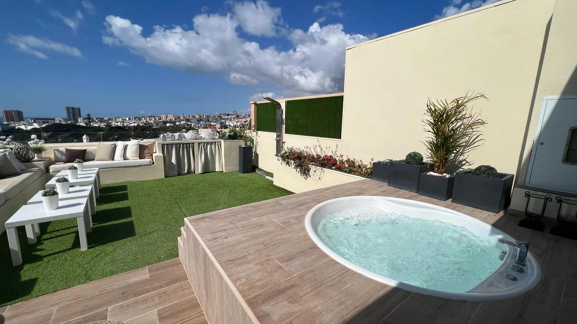 Apartmán New Luxury Penthouse Mencey Santa Cruz de Tenerife